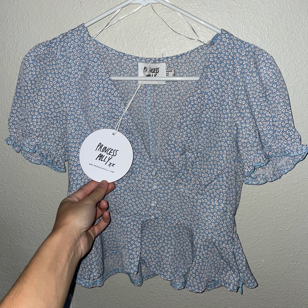 Princess Polly blouse 🦋
